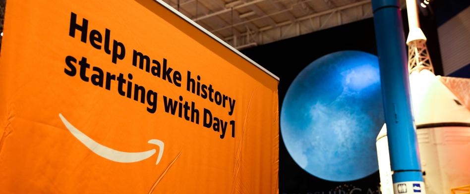 アマゾン（アマゾンジャパン・AWSジャパン）の画像