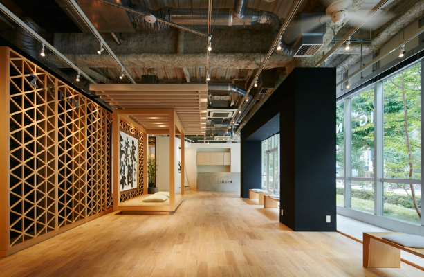 少数精鋭・通年採用を実施中