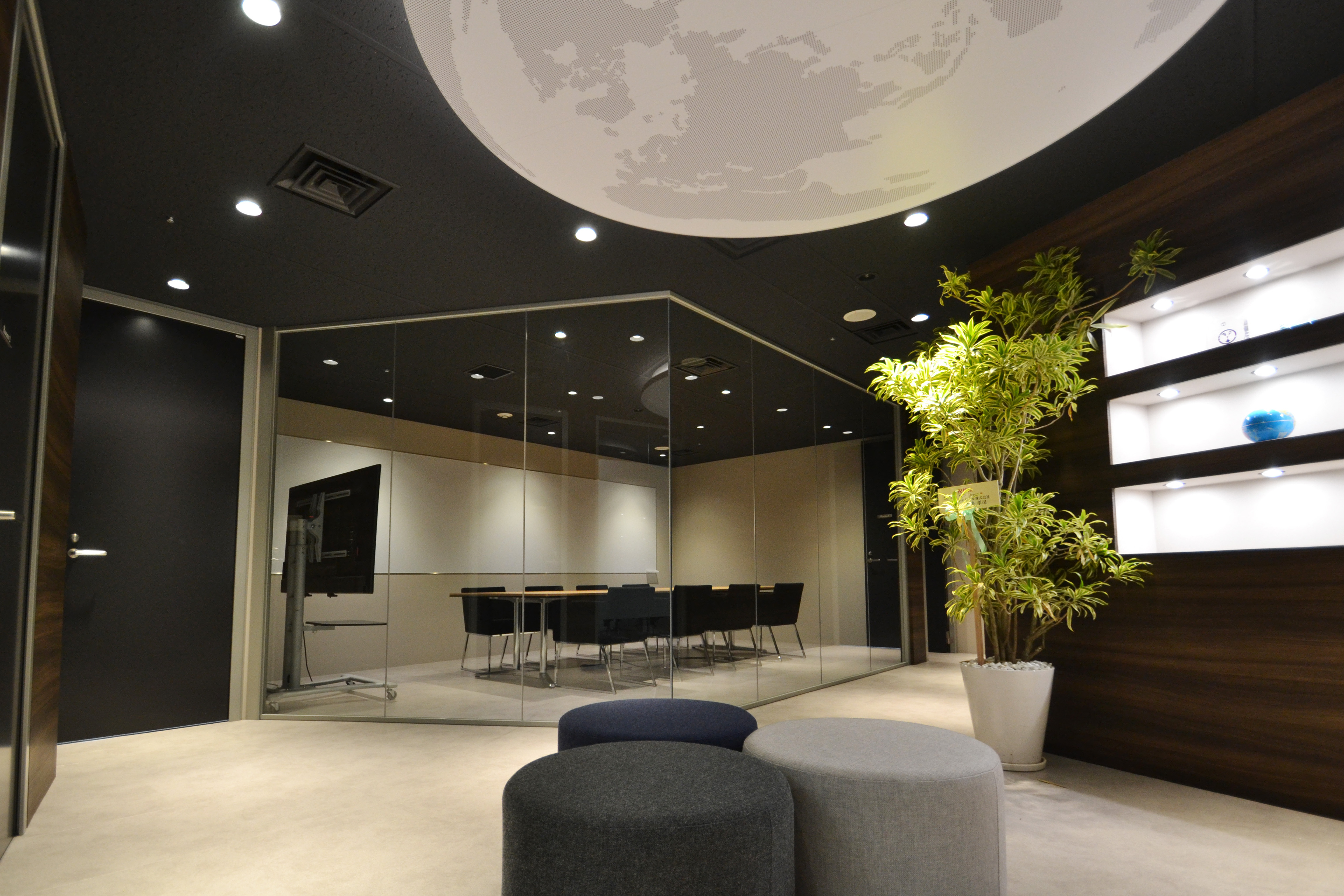 YCPJapanのオフィス風景