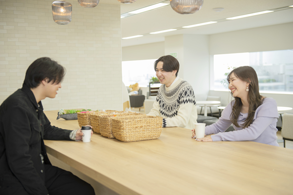 サイバーセキュリティクラウドのオフィス風景