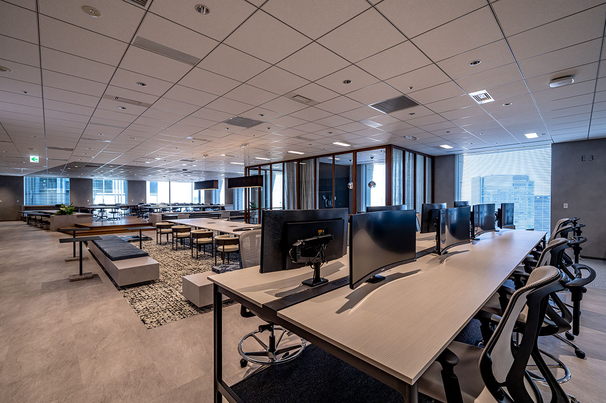 KPMGジャパンのオフィス風景