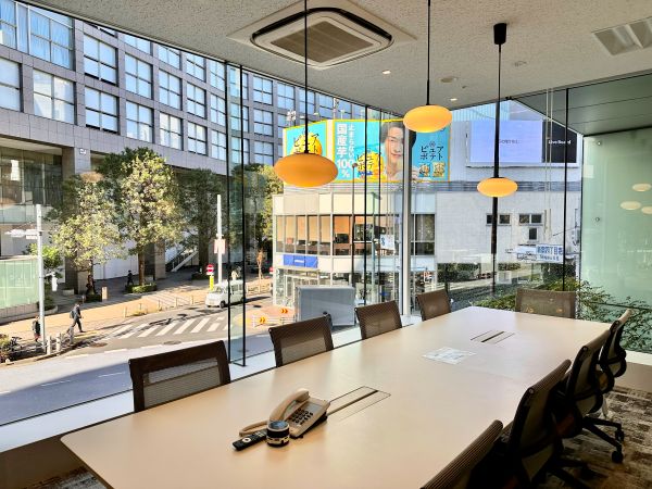 ユニークビジョン（エンジニア）のオフィス風景